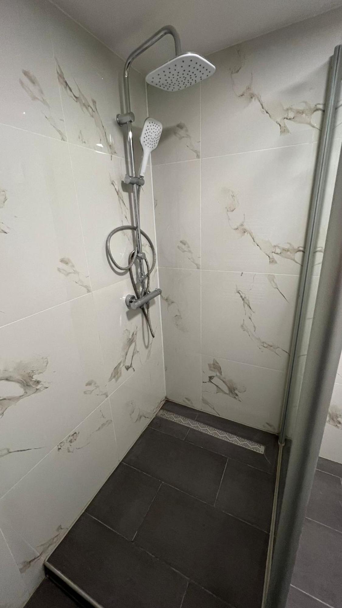 Zentrale Appartmenzimmer In เอชเวเกอ ภายนอก รูปภาพ